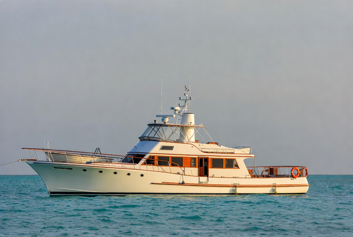 Cruising trawler yacht